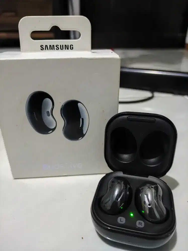 tws samsung galaxy buds live