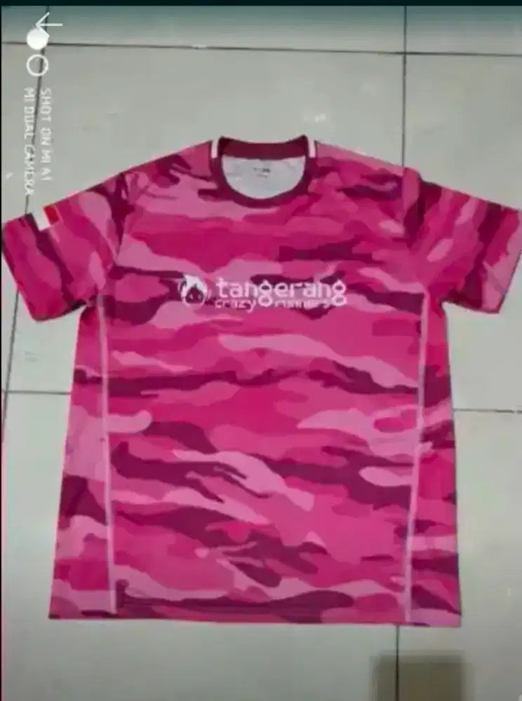 Kaos olah raga, lebat pinggang +/- 94cm