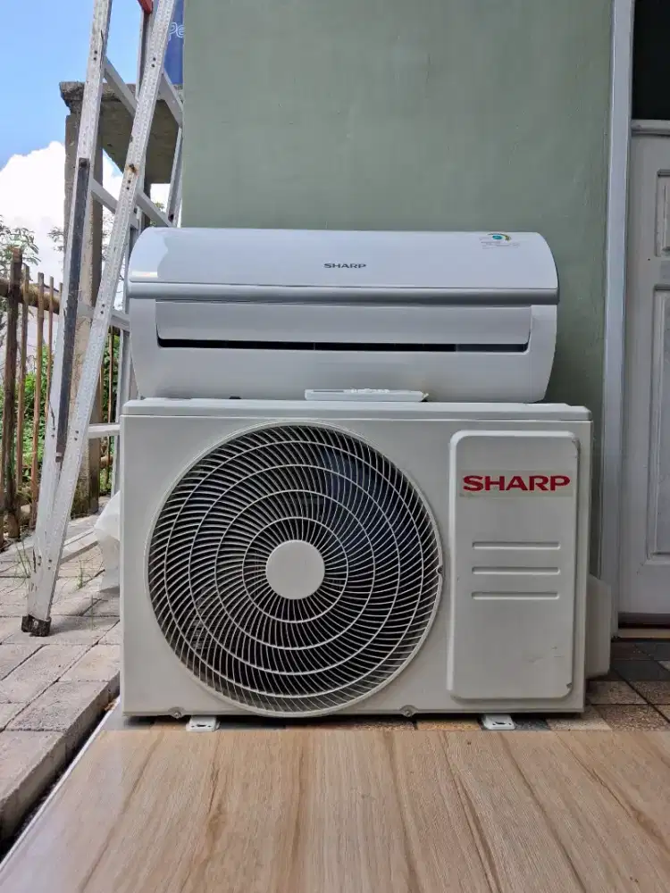 Jual AC Sharp 1/2 PK, R32