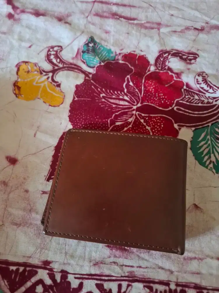 Dompet kulit Fossil
