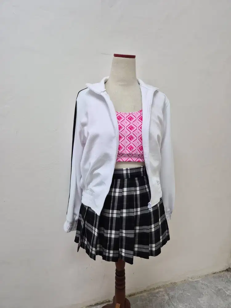 DICARI TUKANG JAHIT  BUTIK