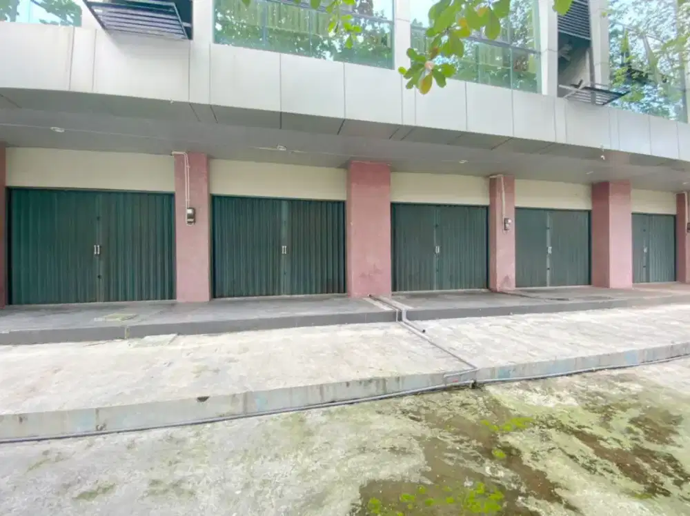 Di Kontrakkan Kantor Semarang 5030