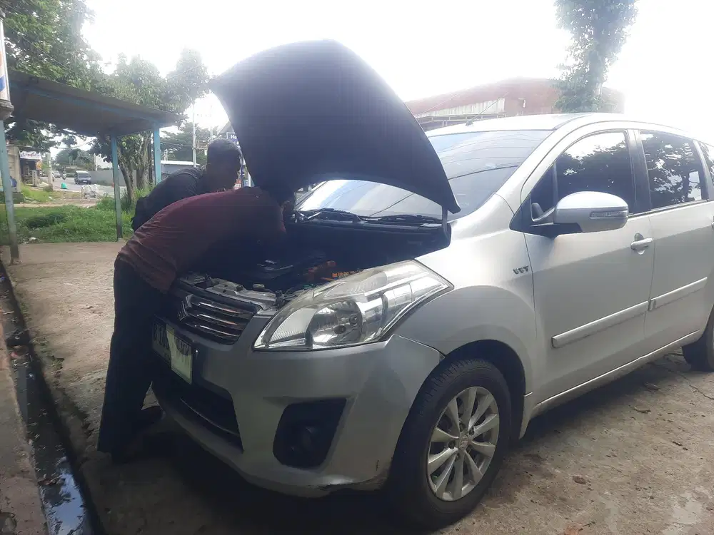 Suzuki Ertiga 2014 Bensin