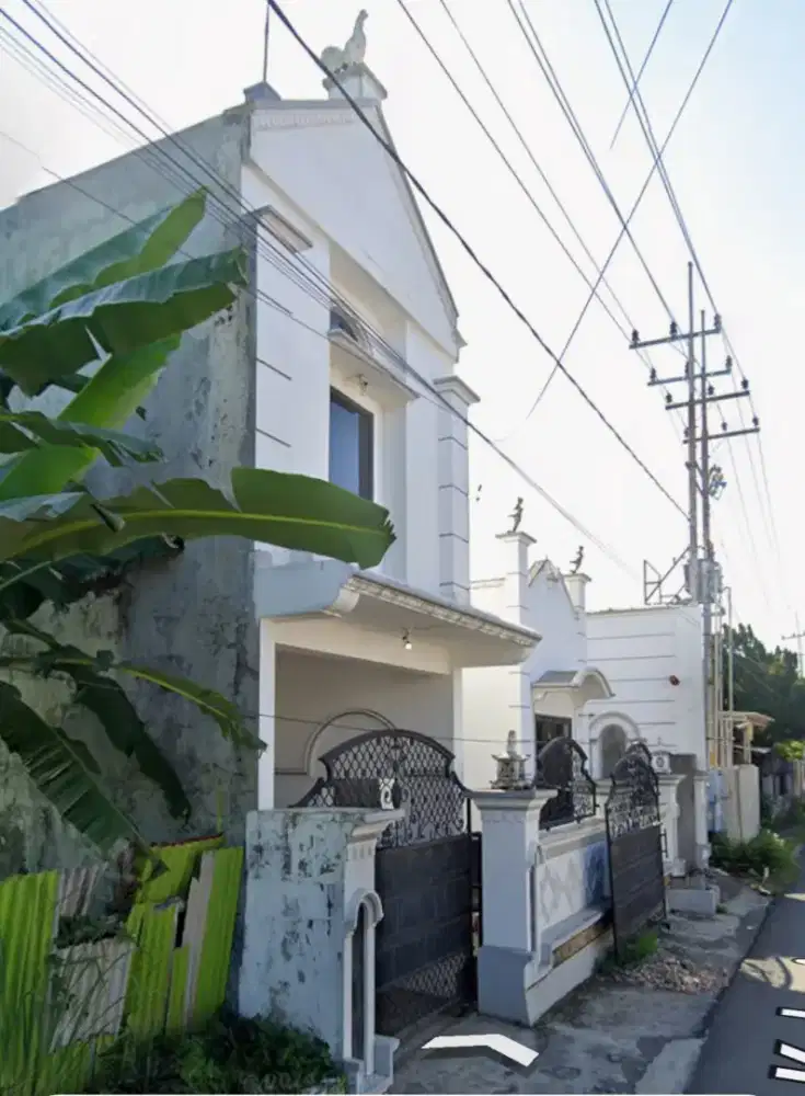 Rumah strategis ditengah kota jember