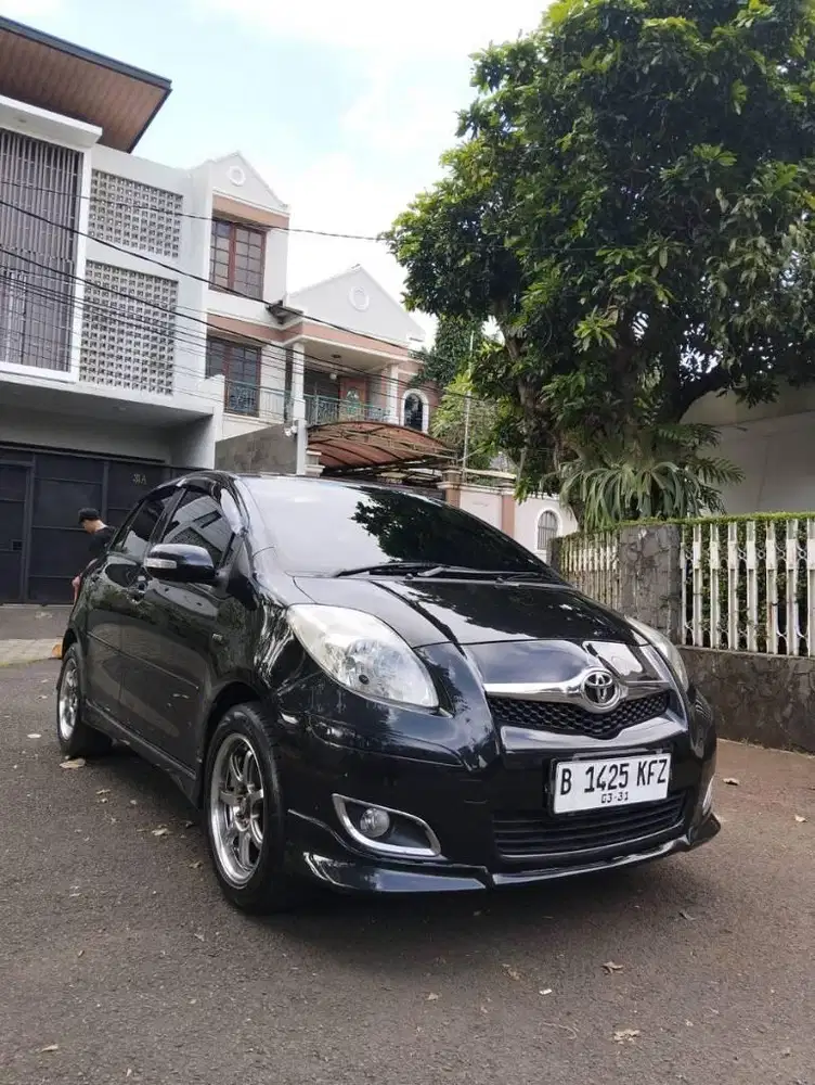 YARIS 1.5 S LIMITED AT 2010