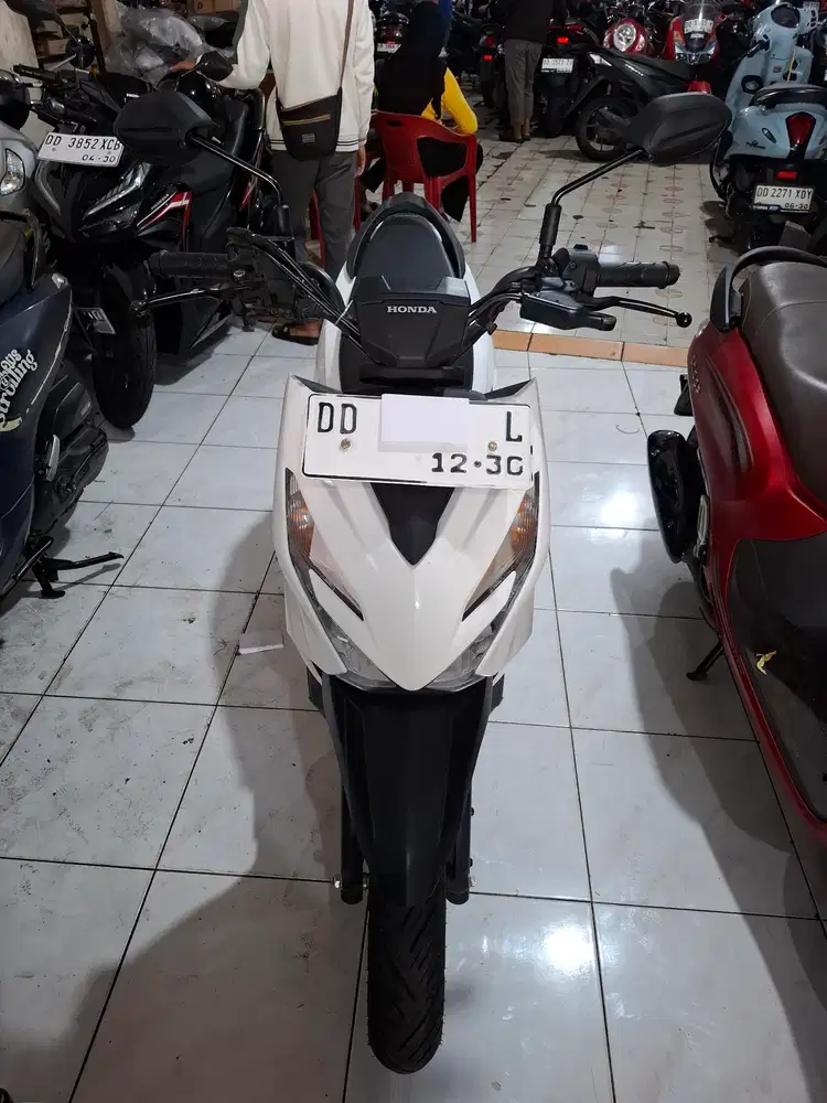Honda Beat Street new 2025 putih