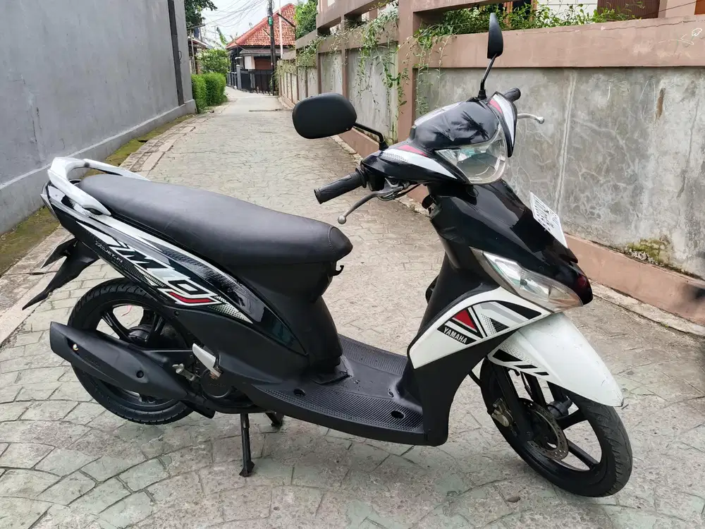 Yamaha Mio j 2012 stater tokcer halus mulus terawat