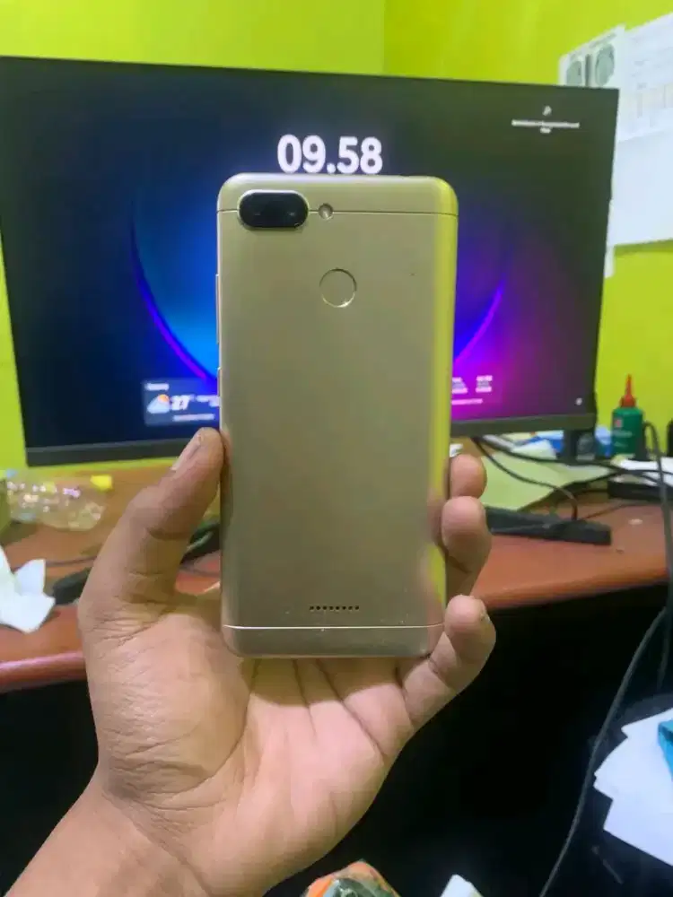 redmi 6 3/32gb tinggal pakai