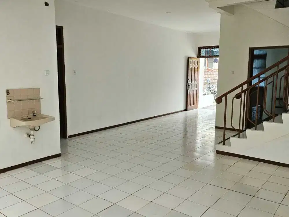 Rumah di Janur Elok Kelapa Gading