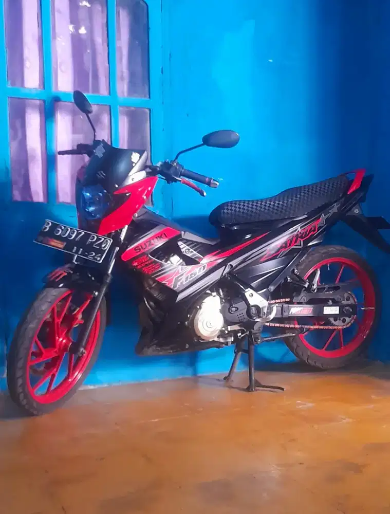 Di Jual Santai FU 2014 Surat Lengkap pjak OF 4 kali Barang geres Bagus