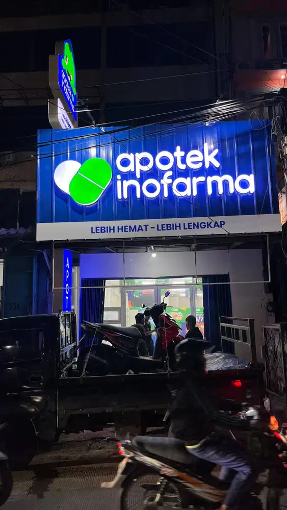 Huruf timbul | Acrylic | Logo custom | Letters sign | Neon box murah