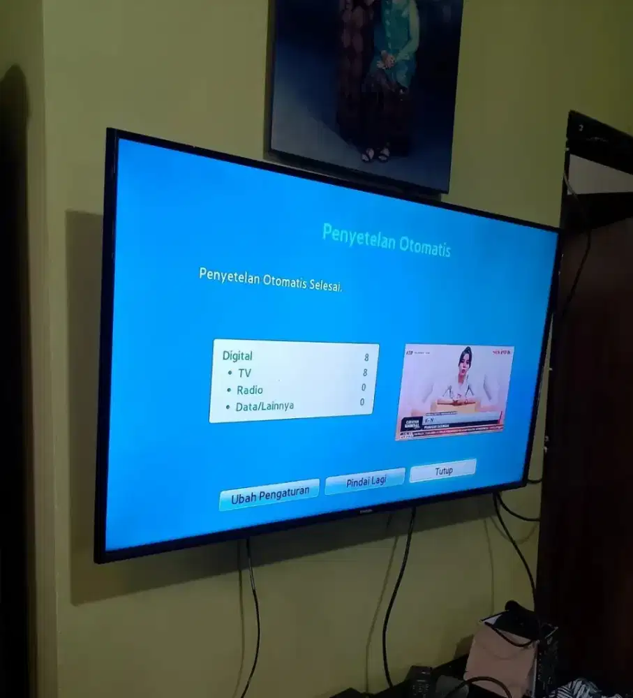 Bracket tv gantungan tv/briket tv/braket tv/breket tv