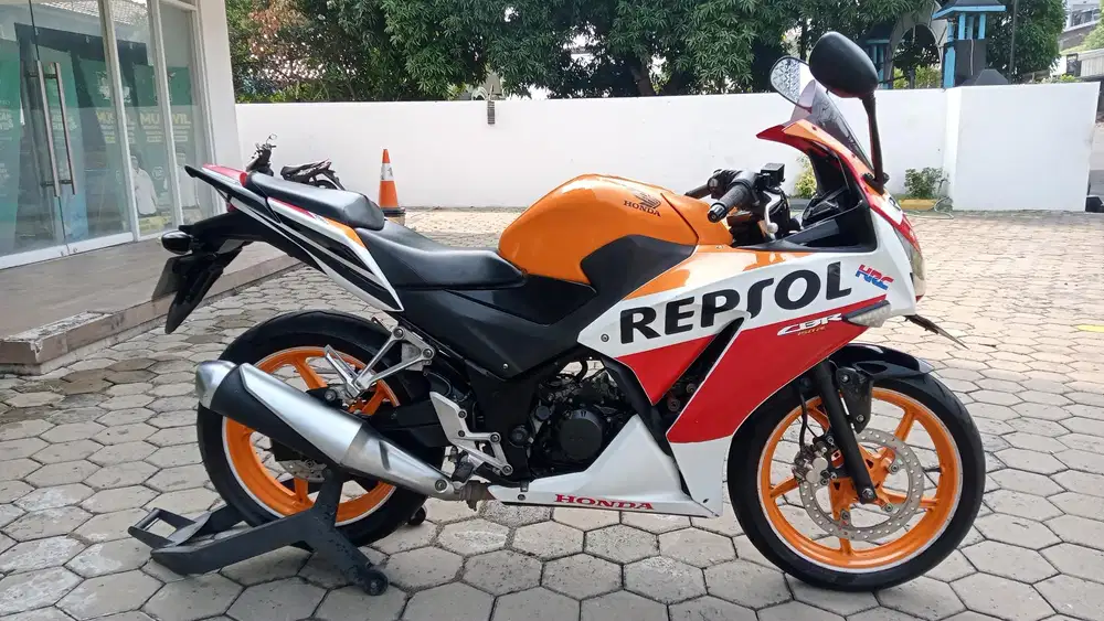 CBR Th 2015 Istimewa