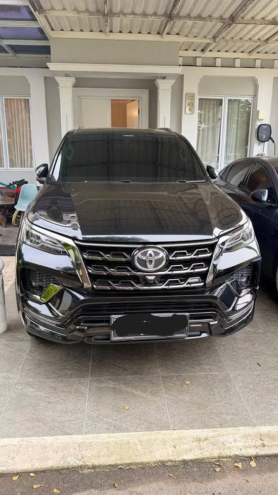 TOYOTA FORTUNER GR 2.4 2021