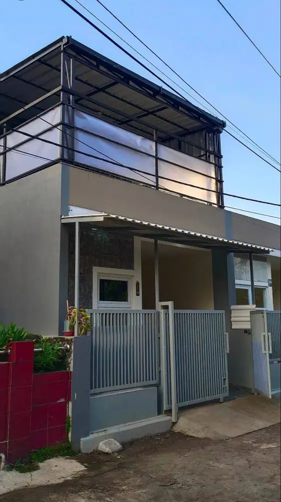 Dijual Rumah di Taman Cibaduyut Indah Bandung Siap Huni