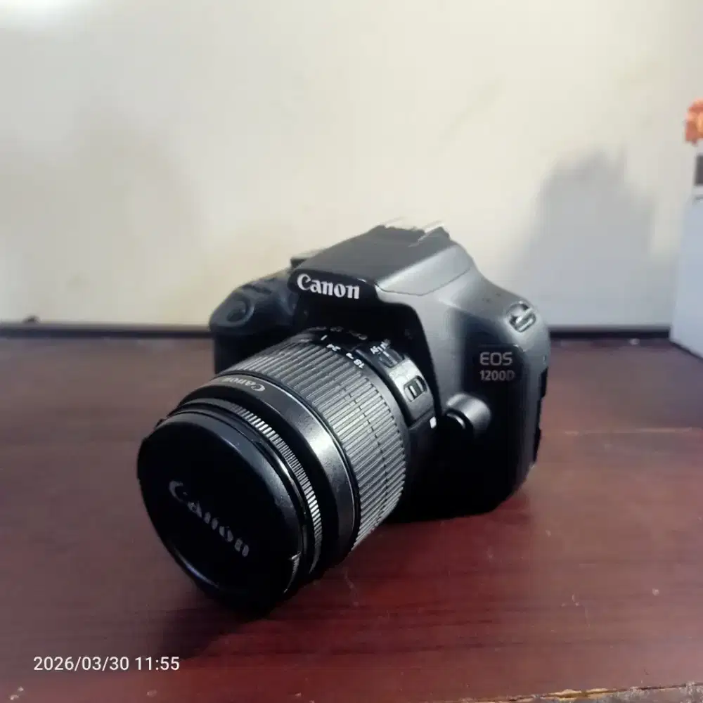 Jual kamera Canon 1200d