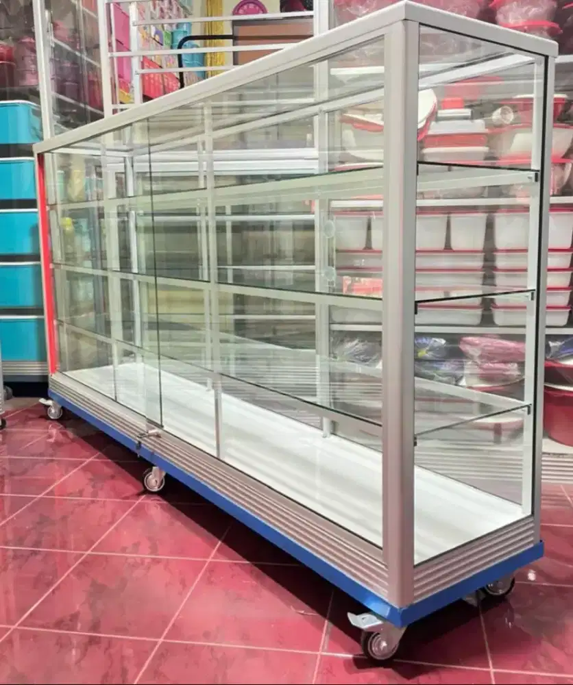 Etalase Pakai Roda Panjang 2M Kaca Full 5MM