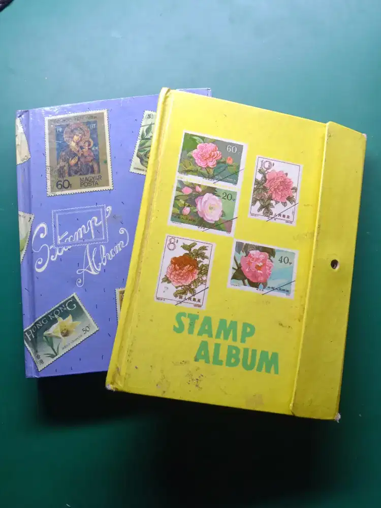 2Album Prangko Uk Kecil Terdapat 370pcs Prangko