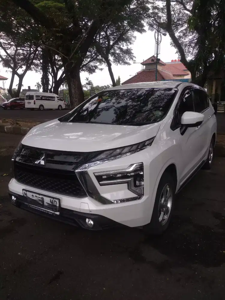 Mitsubishi Xpander Exceed AT 2022 Putih - KM 65 rb - siap pakai