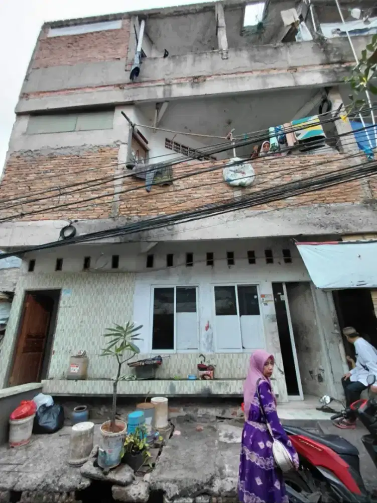 Dijual Cepat Rumah Kost an 3 Lantai