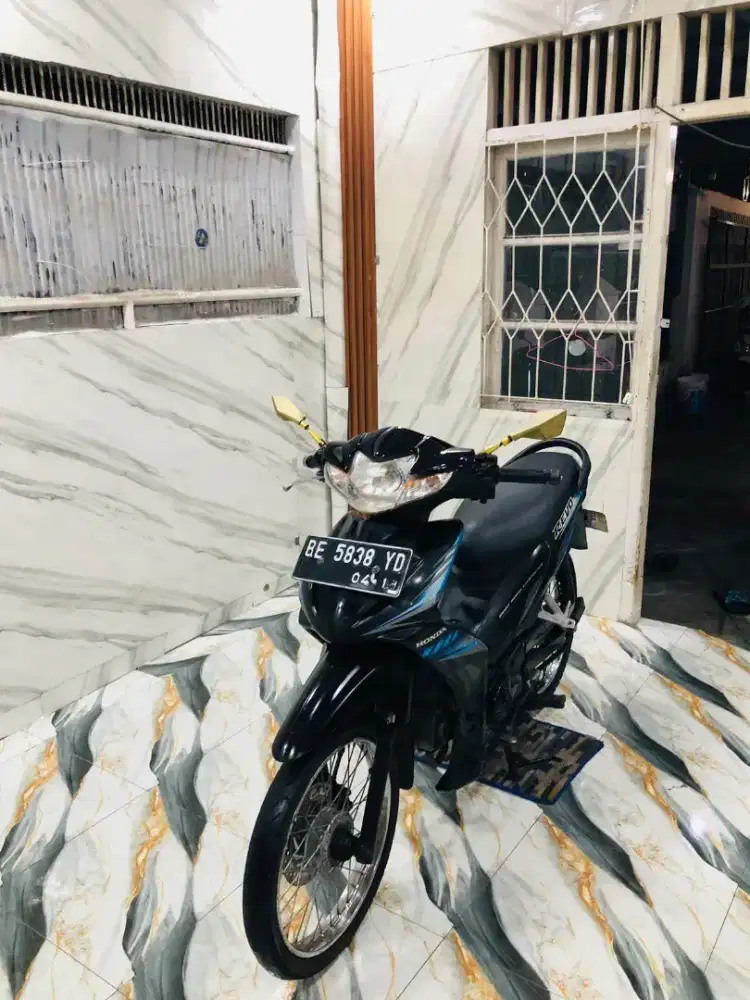 ABSOLUTE REVO TERBAIK 2010 SANGAT ORIGINAL Pajak Off