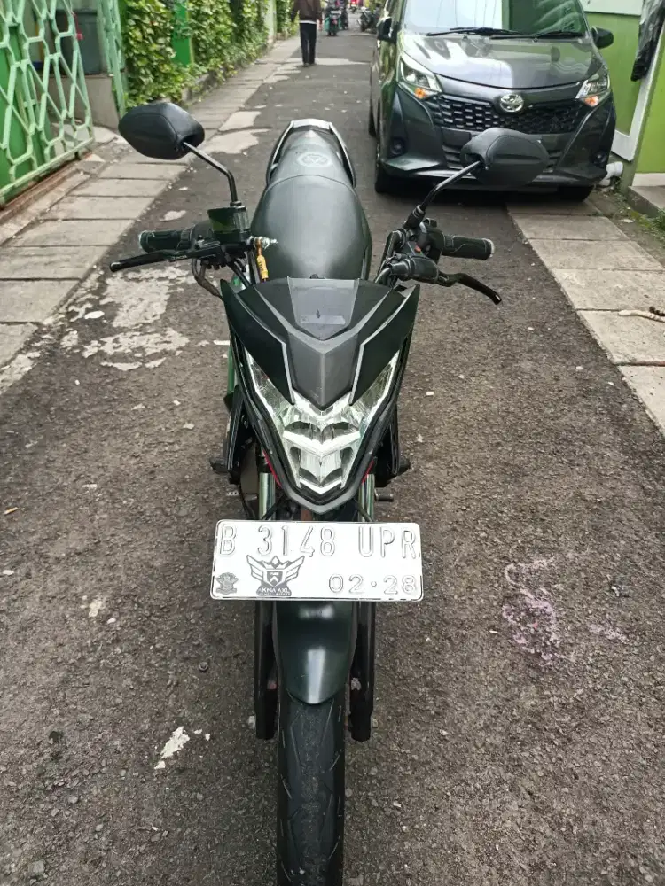 Honda Sonic 150 R