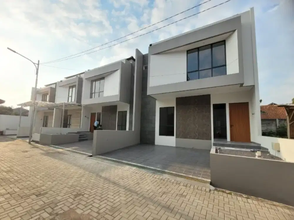 Dijual Rumah 2 Lantai Nyaman Siap Huni Minimalis Lokasi di Jalan Budi Bandung