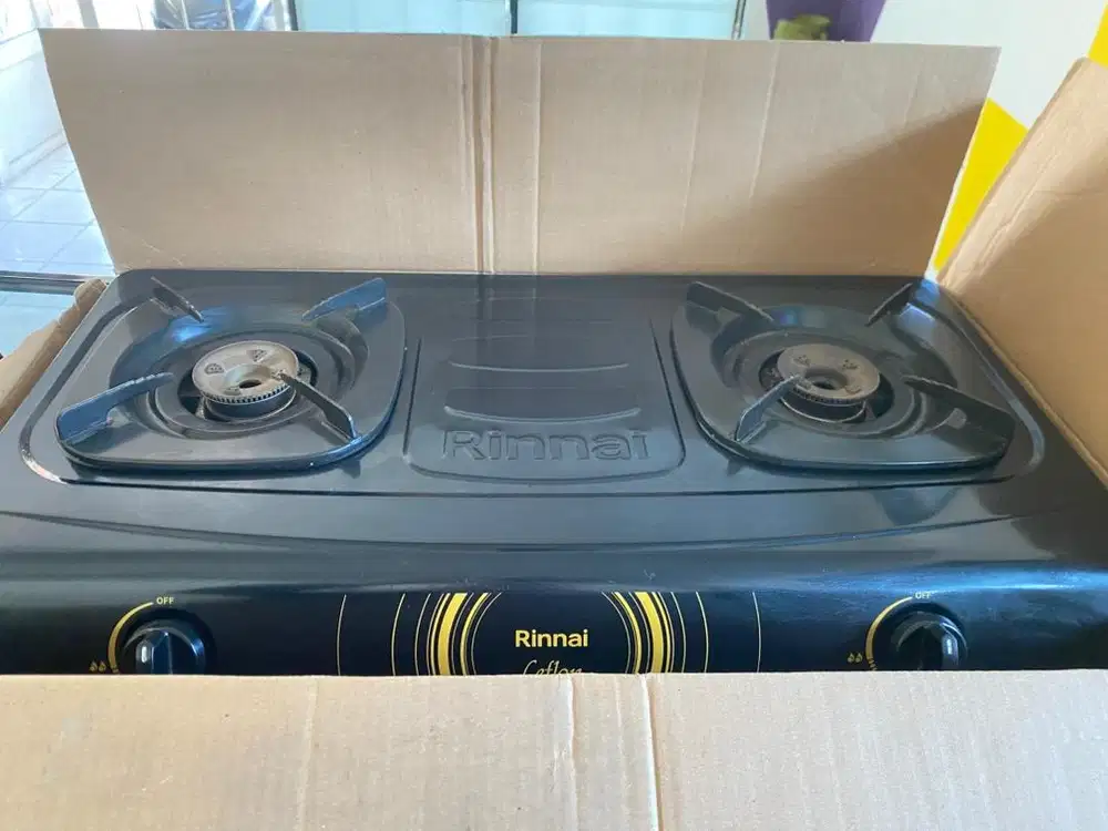 kompor gas dua tungku