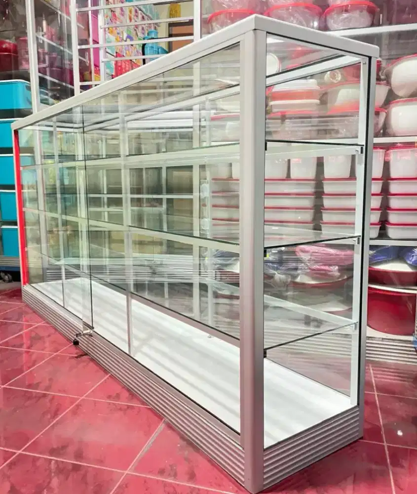 Etalase 2Mx1M Untuk Perlengkapan Usaha