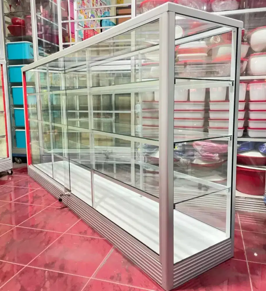 Etalase Panjang 2 Meter, Kondisi Baru, Kaca full 5mm