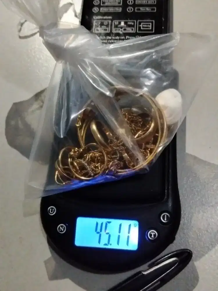 Terima jual emas dan berlian dari toko lain.menerima tanpa surat.cod