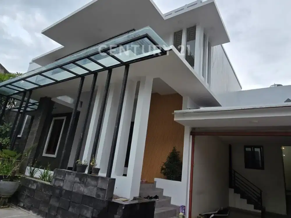 Rumah Lux Siap Huni Di Setra Duta Bandung