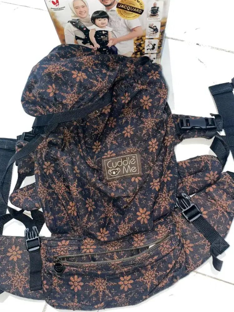 Gendongan bayi cuddle me ultimo fullset