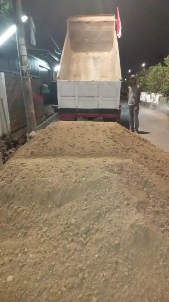 Pasir urug limestone abu batu pasir pasang batu split