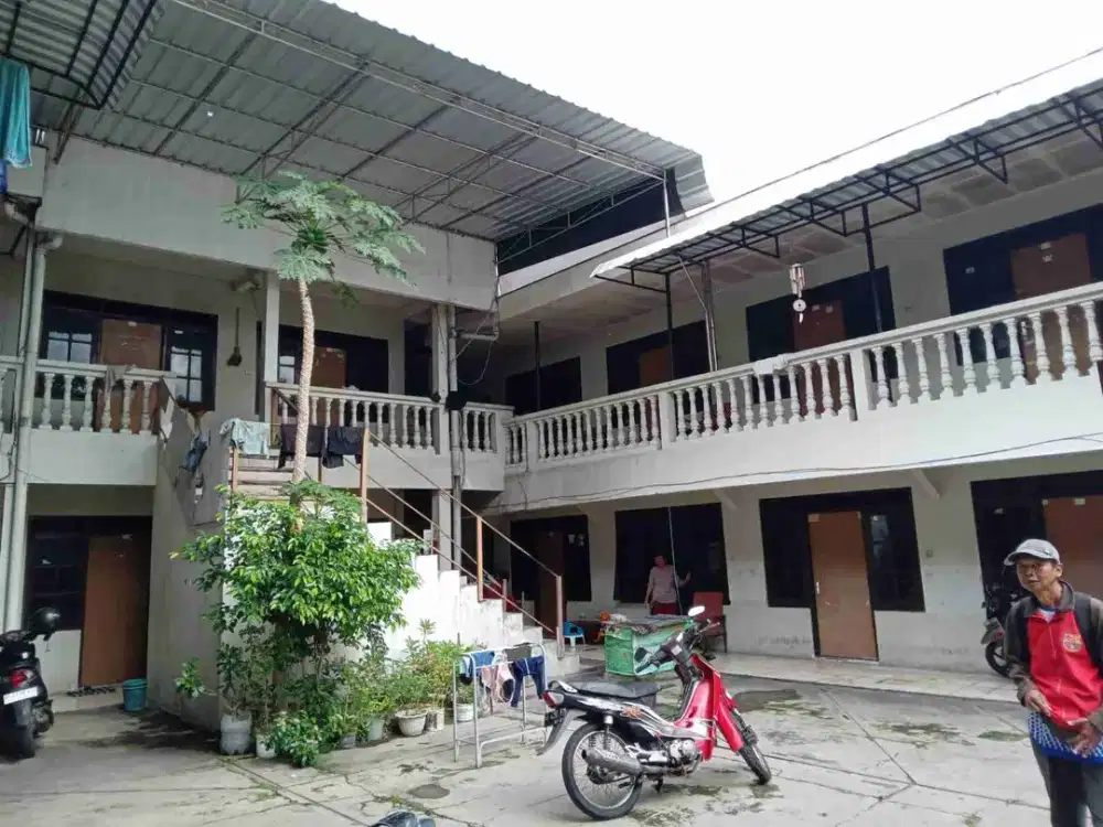 Dijual kost dekat 4 kampus mojosongo solo