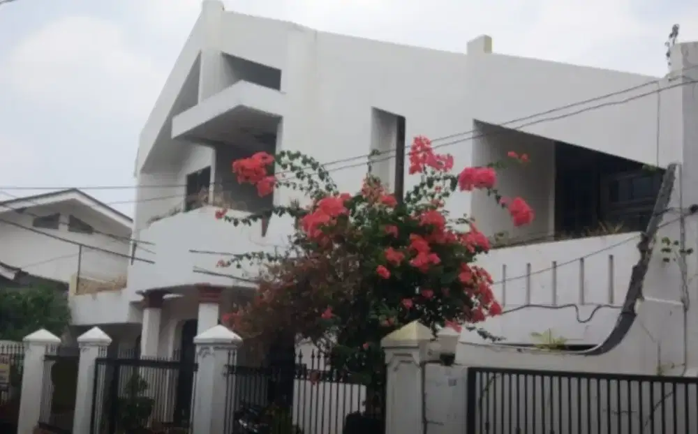 Dijual Rumah 2 Lantai Perumahan Bintaro Jaya