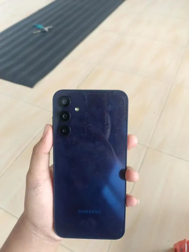 SAMSUNG A 15 ,RAM 8/256 (2.100.000)