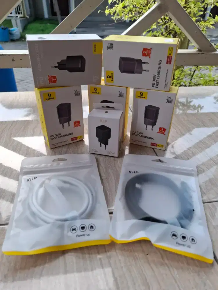 adaptor charger 30watt plus kabel type C to C