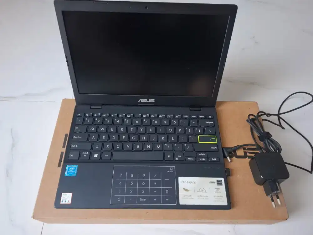 Di Jual Laptop ASUS E210MA