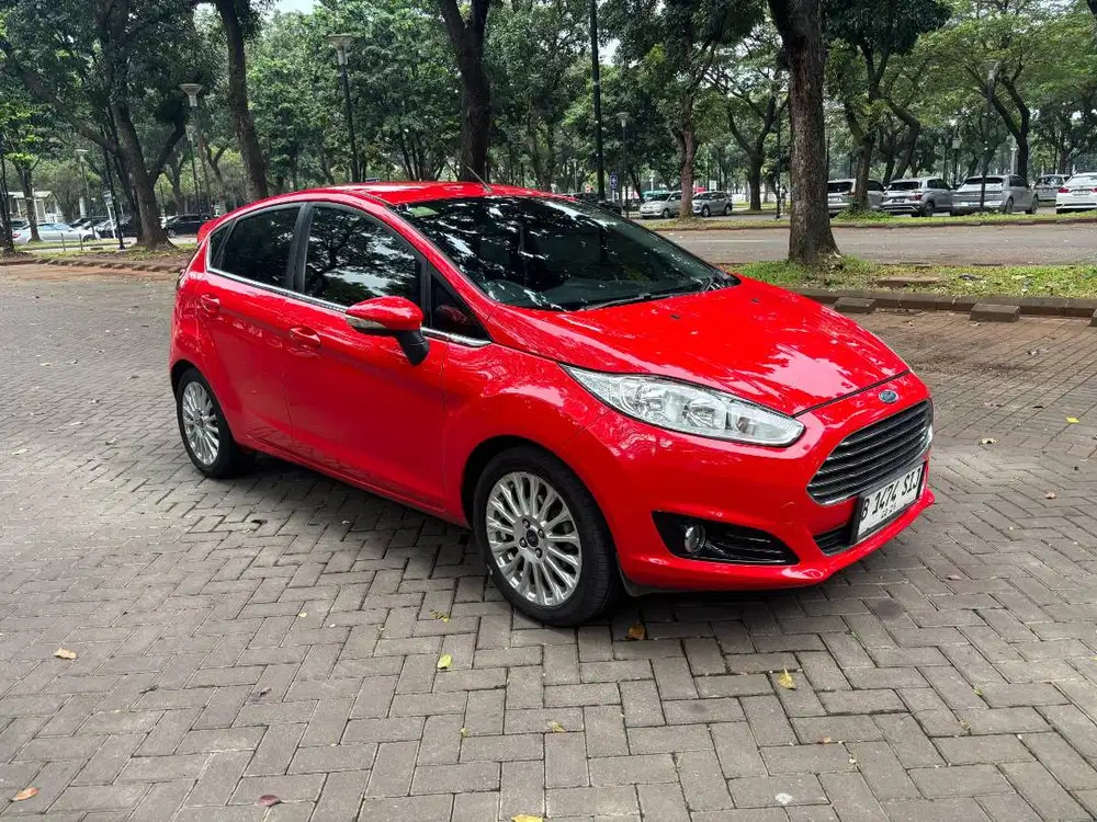 Ford Fiesta 1.5 Sport 2014 AT – Terawat, No PR lagi, Langsung Pemakai