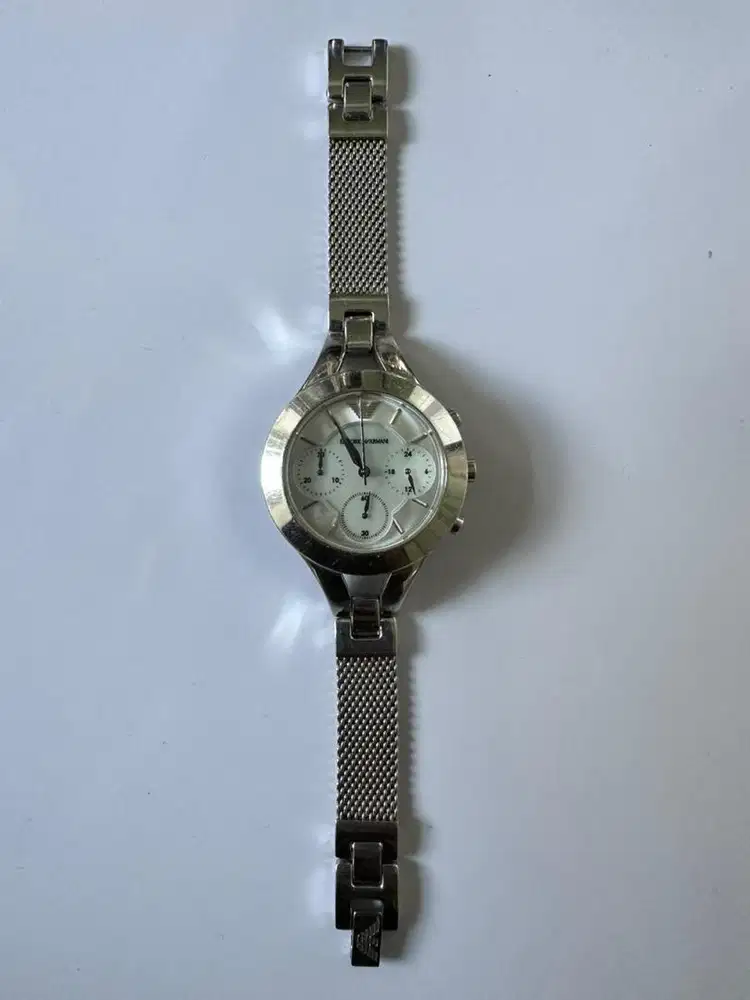 Di jual Jam Tanga Ori merk Emporio Armani