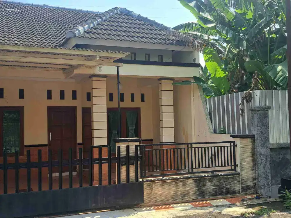 Dikontrakan Rumah Penataran dkt Kawasan Candi Semarang