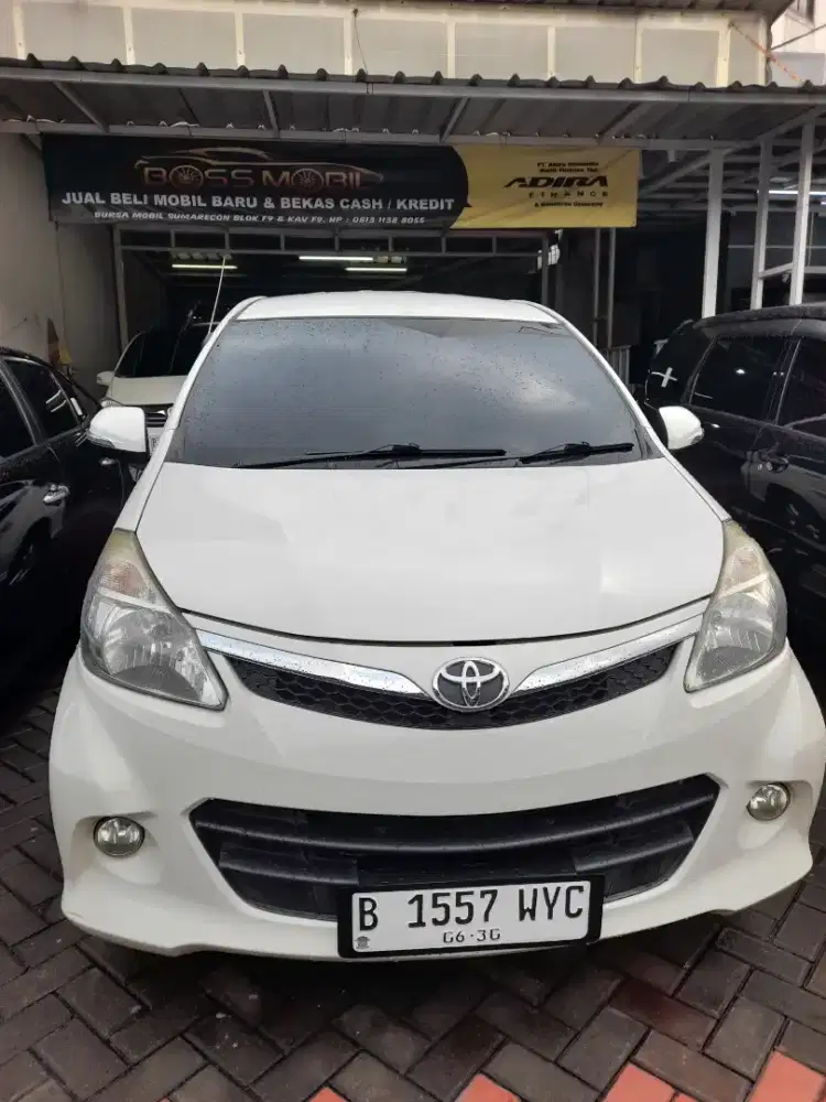 TOYOTA AVANZA VELOZ 1.5 AT 2014