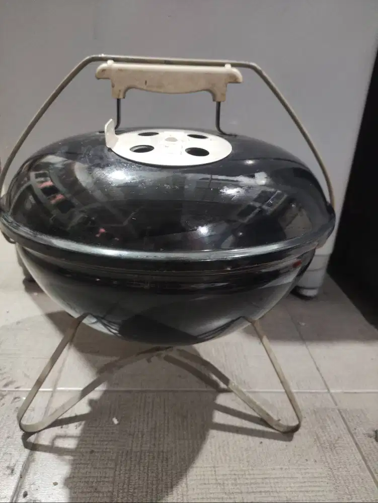 Weber Smokey Joe Pemanggang Arang Bbq 14 Inci
