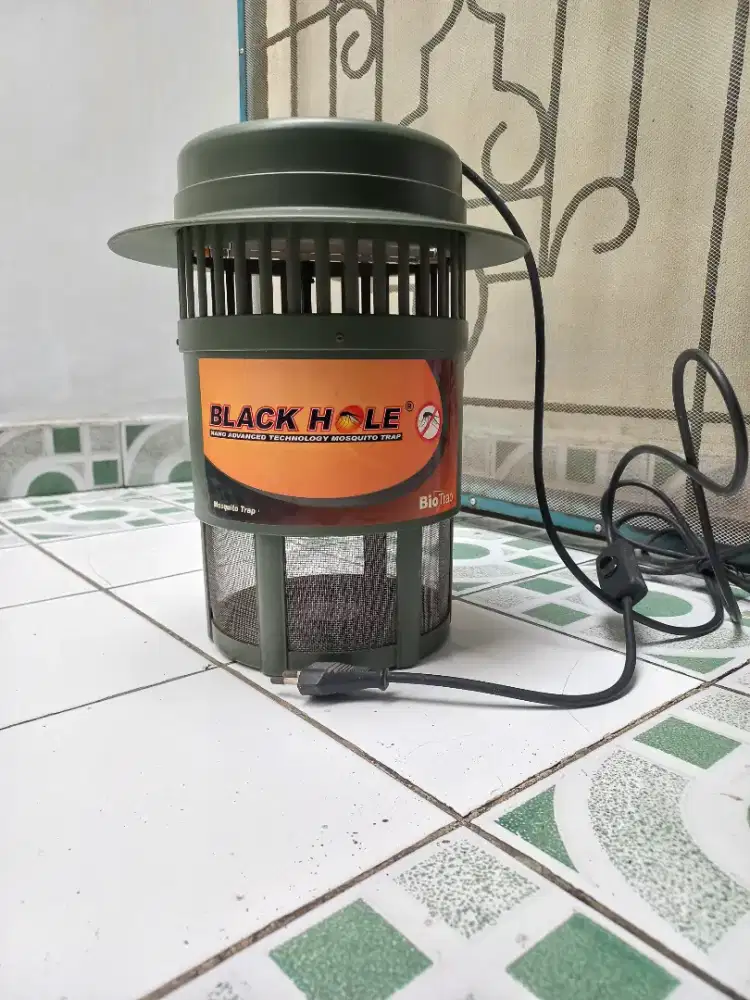 Perangkap Nyamuk dan Lalat