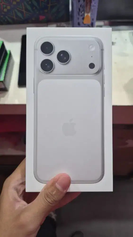 Iphone 17 Promax Silver 256GB