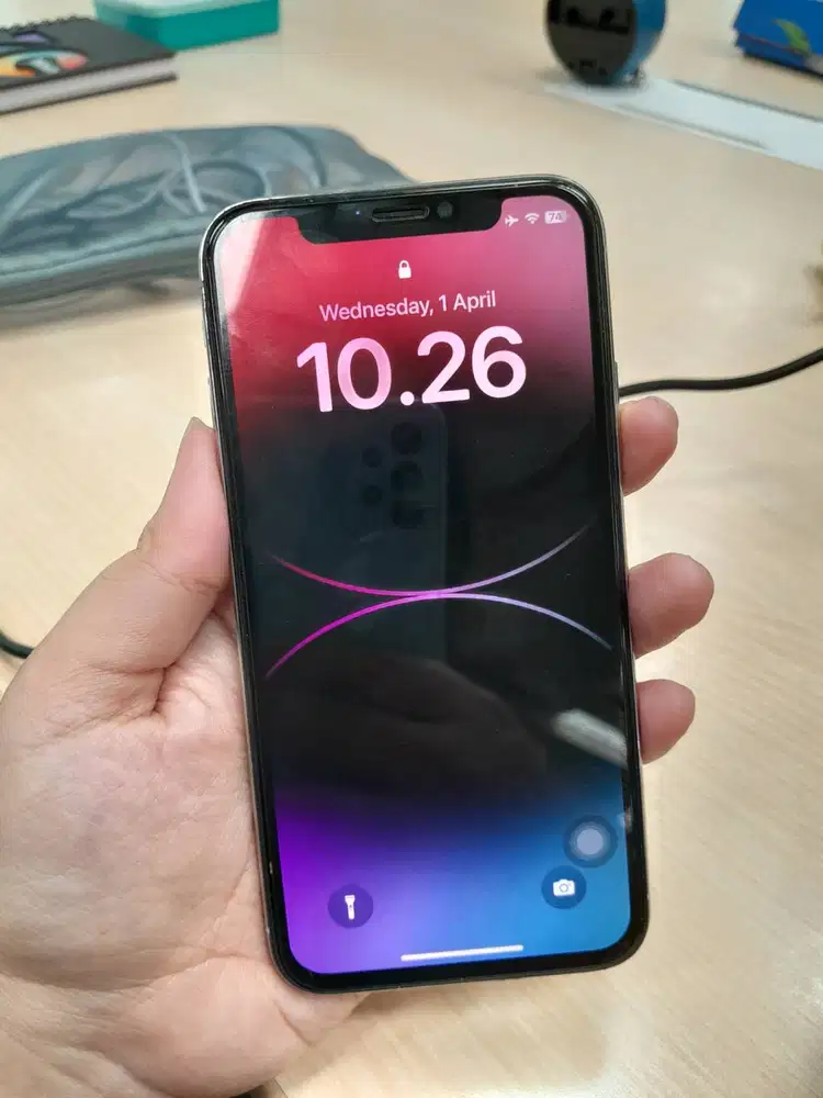 iPhone X 64GB Silver Mulus Fullset Eks - COD Bekasi/Jak-Tim