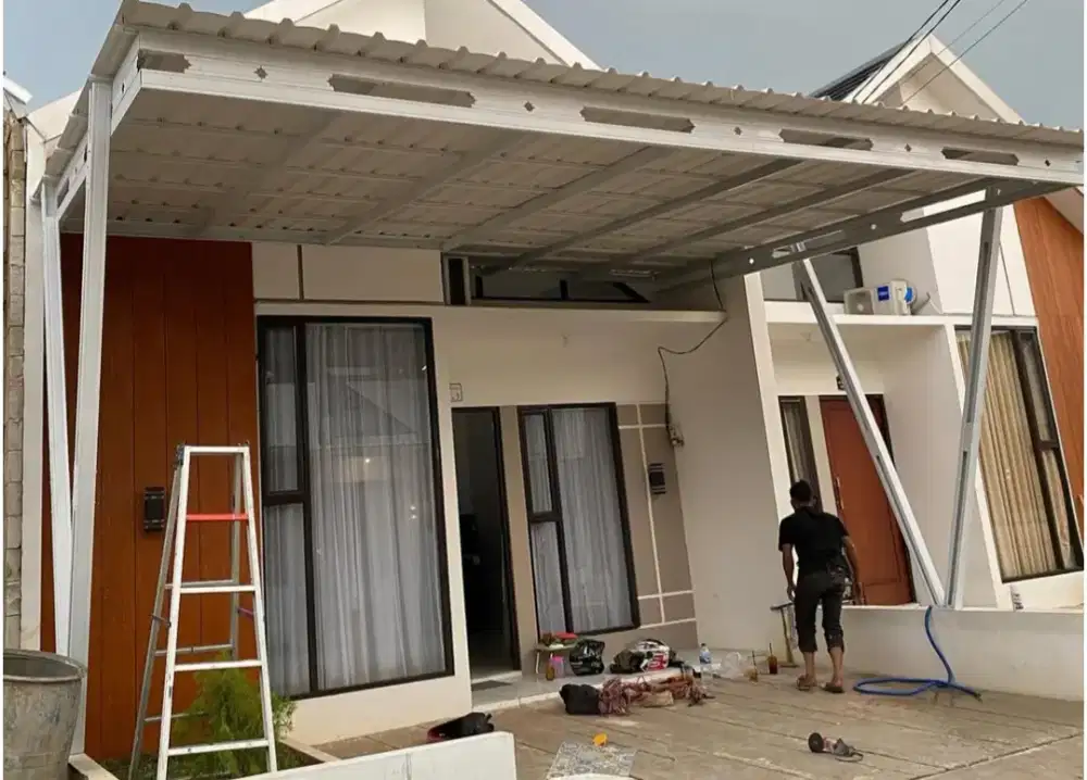 Kanopi baja ringan dan garasi