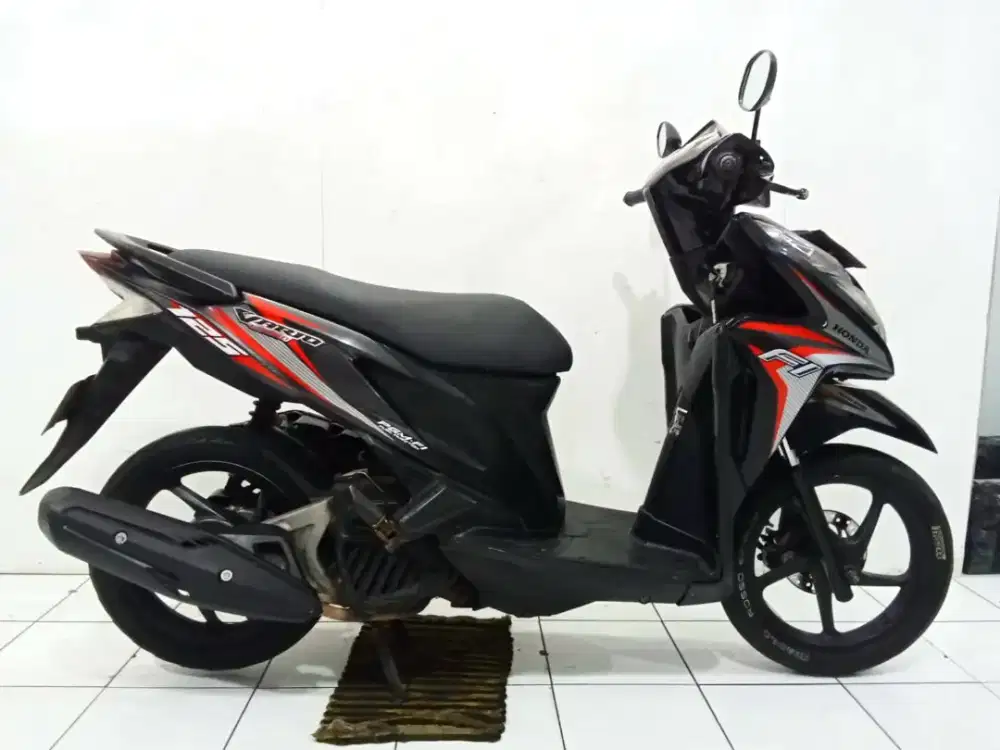 Honda Vario 125 Fi KZR 2014