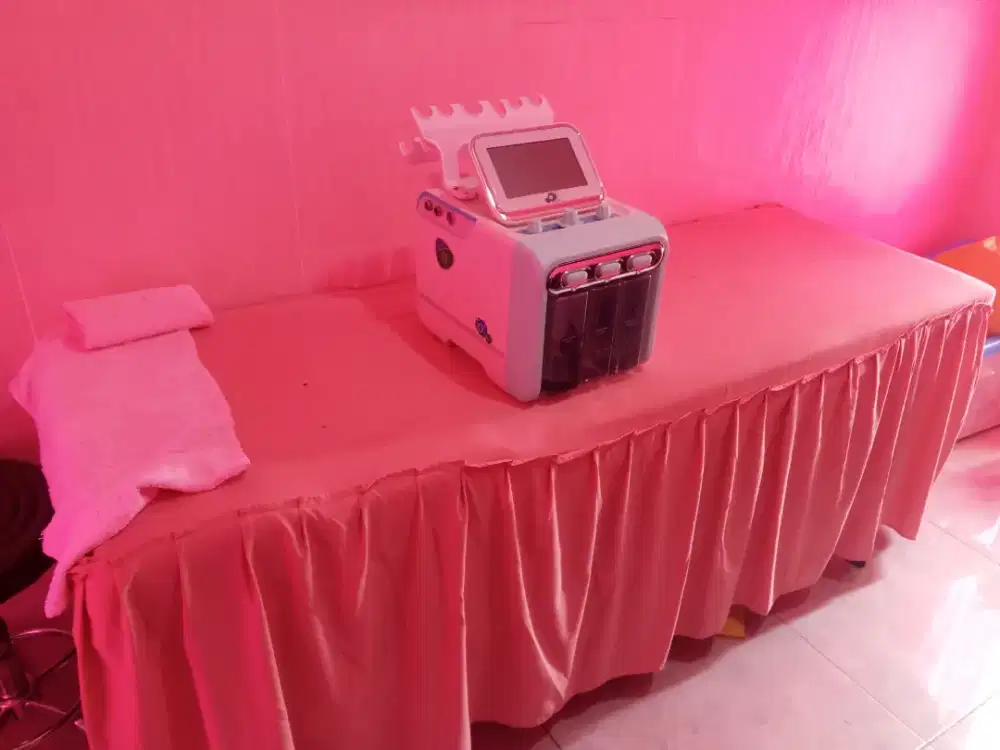 Hydrogen Oxygen 9 in 1 Facial